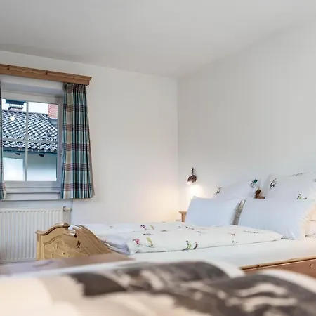 Gaestehaus Quirin Guest house