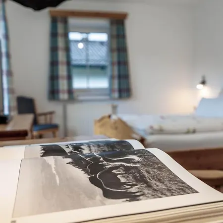 Gaestehaus Quirin Guest house 3*