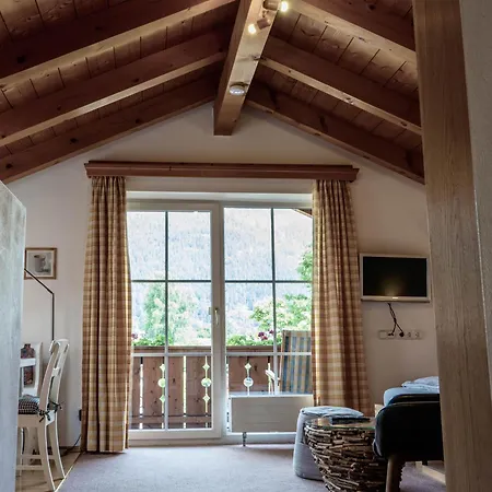 Gaestehaus Quirin Guest house 3*