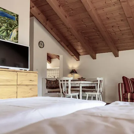 Guest house Gaestehaus Quirin 3*