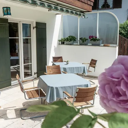 Guest house Gaestehaus Quirin 3*