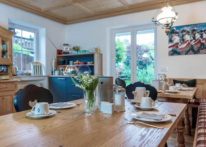 Guest house Gaestehaus Quirin Garmisch-Partenkirchen