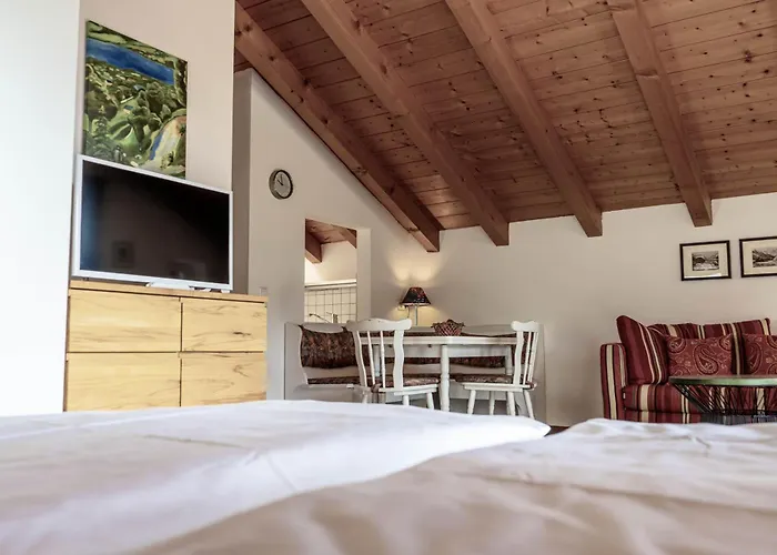 Guest house Gaestehaus Quirin 3*